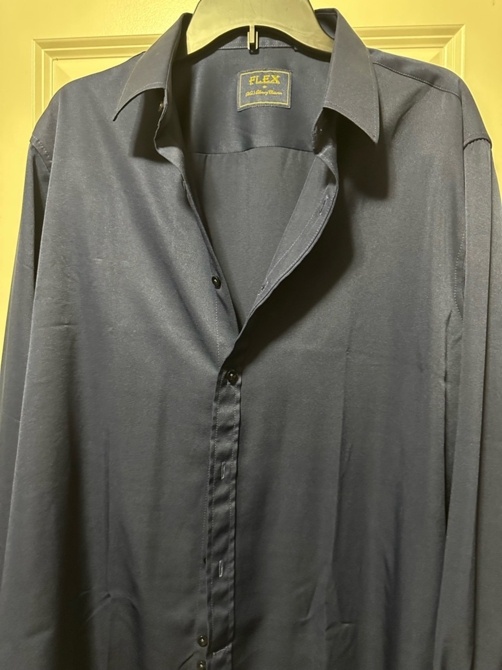 FLEX Men’s Navy Long-Sleeve Button-Down Shirt